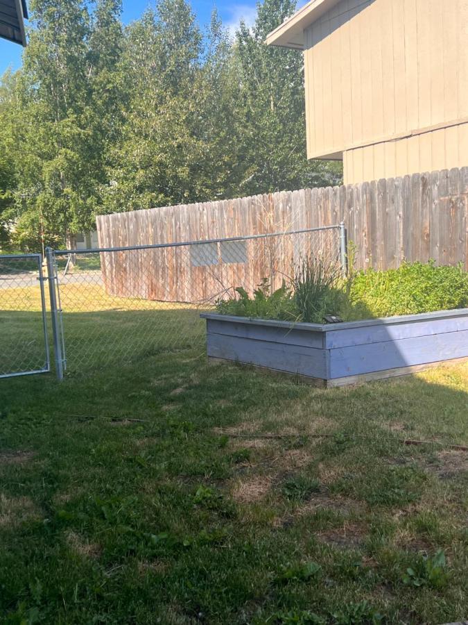 Lovely Two Bedroom, Minutes Away From Downtown Anchorage Exterior foto