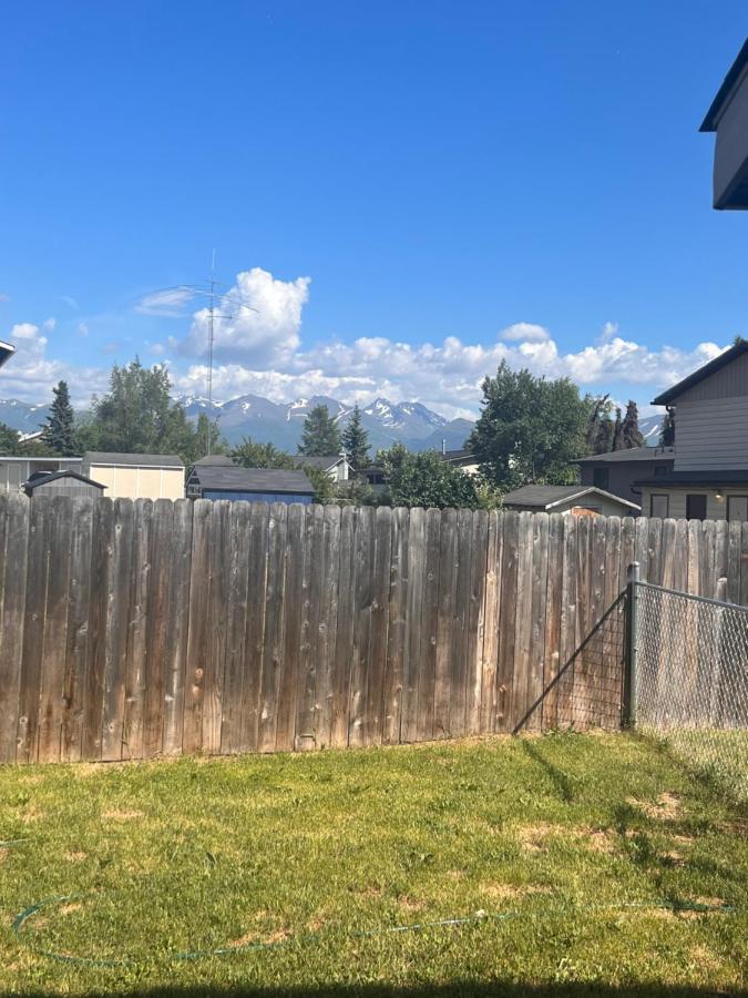 Lovely Two Bedroom, Minutes Away From Downtown Anchorage Exterior foto